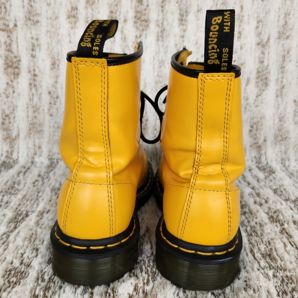 Doctor Martens "1460 Smooth Leather Lace Up Boots" Yellow | Women's Size 6 - Picture 6 of 14